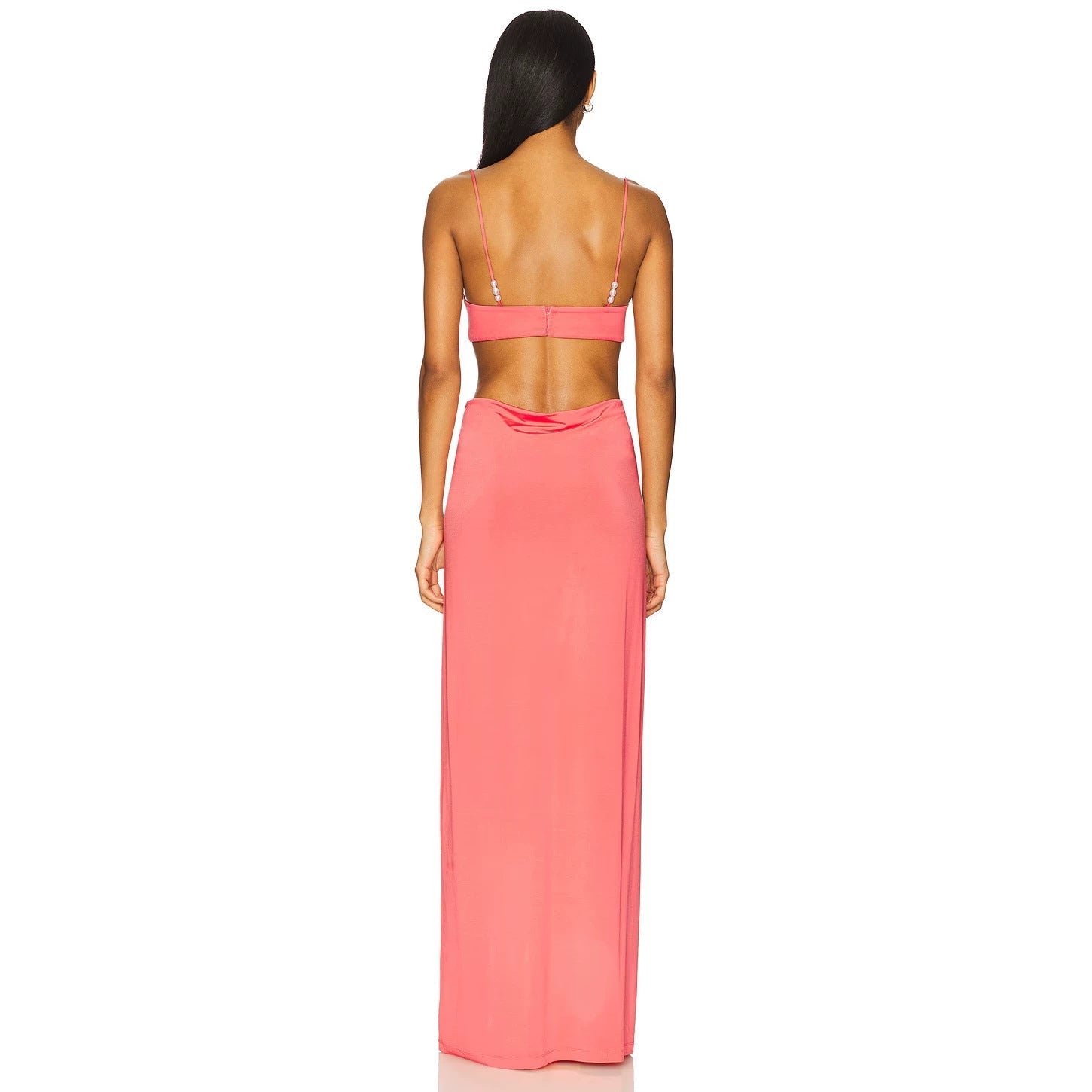 Robe maxi pour dames avec bonnets bustier, découpes latérales et délicates bretelles spaghetti R&B