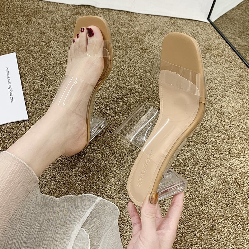 Sandales à talons blocs transparentes pour femmes avec un design élégant R&B