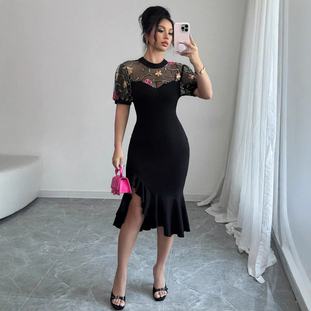 Robe midi ajustée pour femme avec haut en tulle brodé, manches bouffantes et ourlet volanté asymétrique R&B