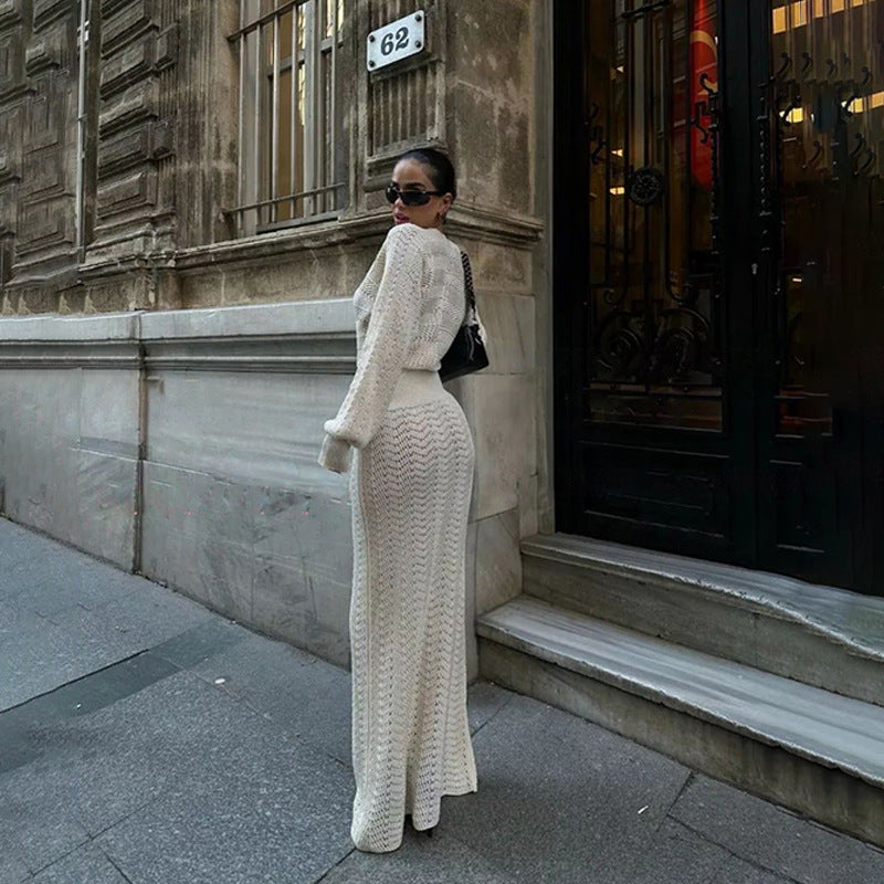 Robe maxi élégante en crochet pour femmes avec décolleté en V profond R&B