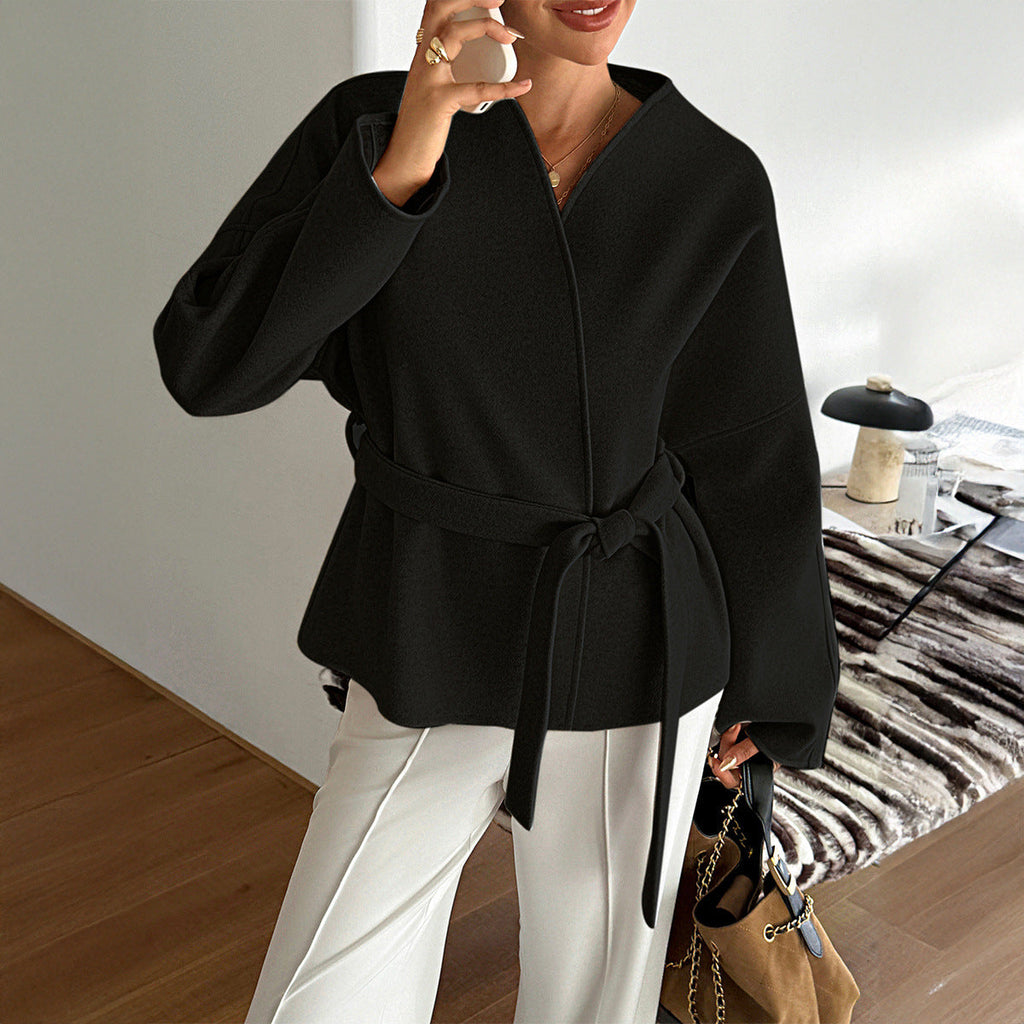 Manteau en mélange de laine cintré pour femmes avec manches kimono et ceinture Echo Archiv
