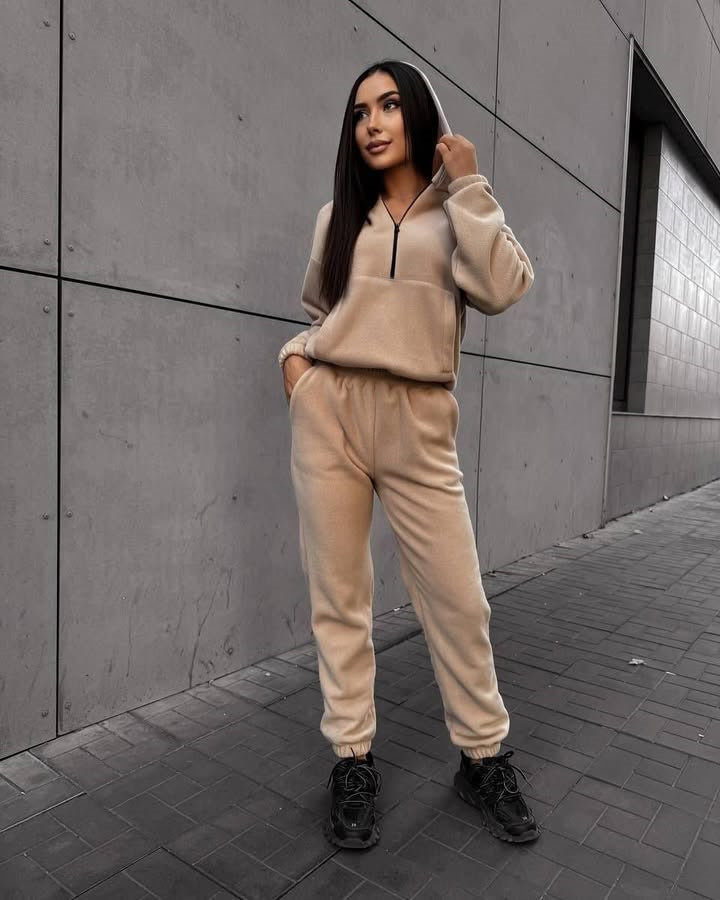 Ensemble de sport en polaire pour femmes avec sweat à capuche zippé mi-haut et pantalon de jogging décontracté Echo Archive