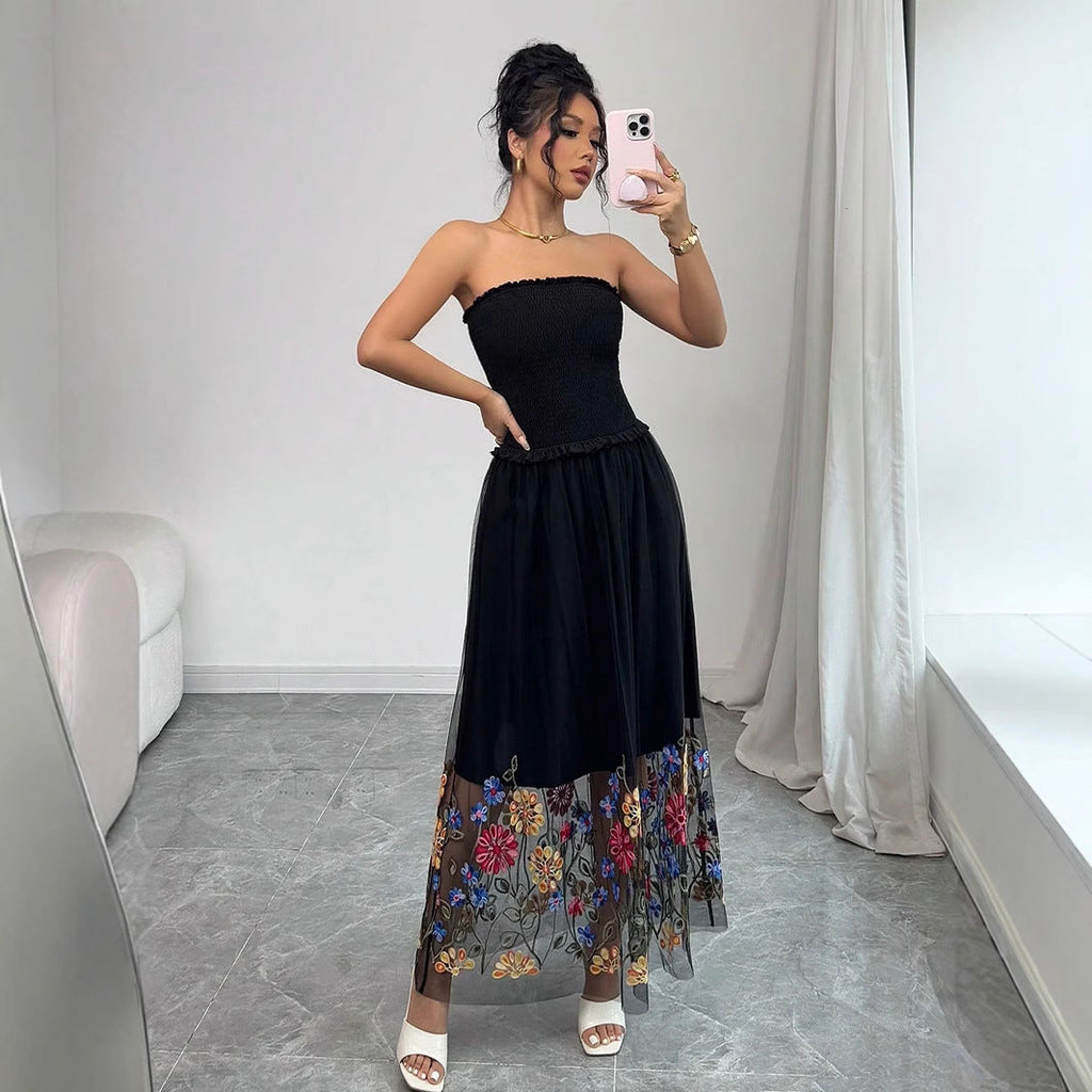 Robe midi sans bretelles pour femmes avec corsage froncé et jupe en tulle brodé R&B