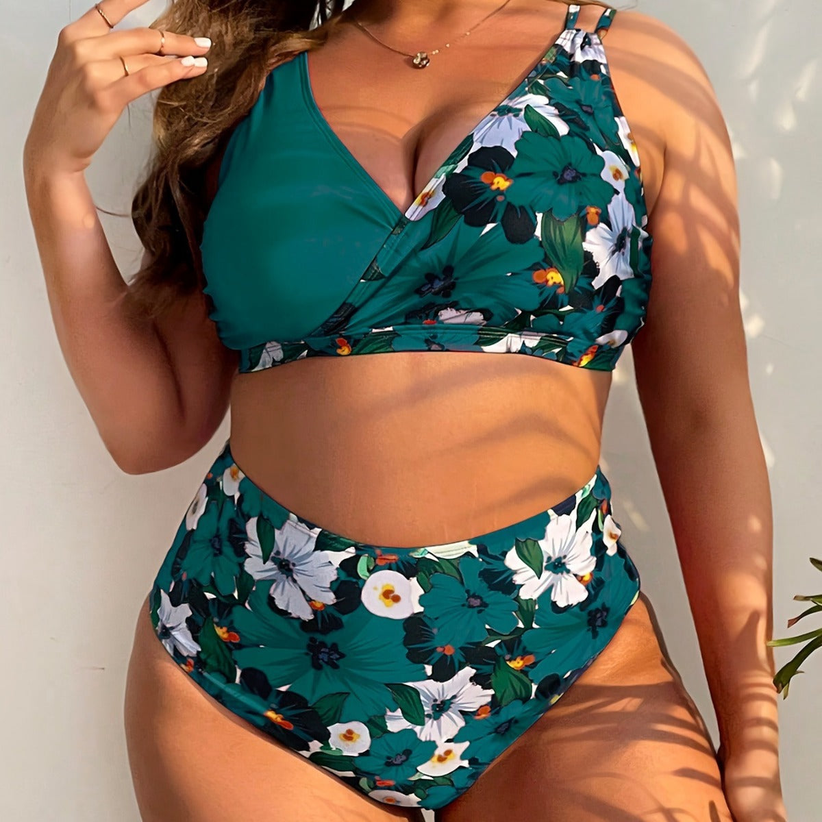 Ensemble de bikini de haute qualité pour femmes avec imprimé floral romantique et taille haute confortable Echo Archiv