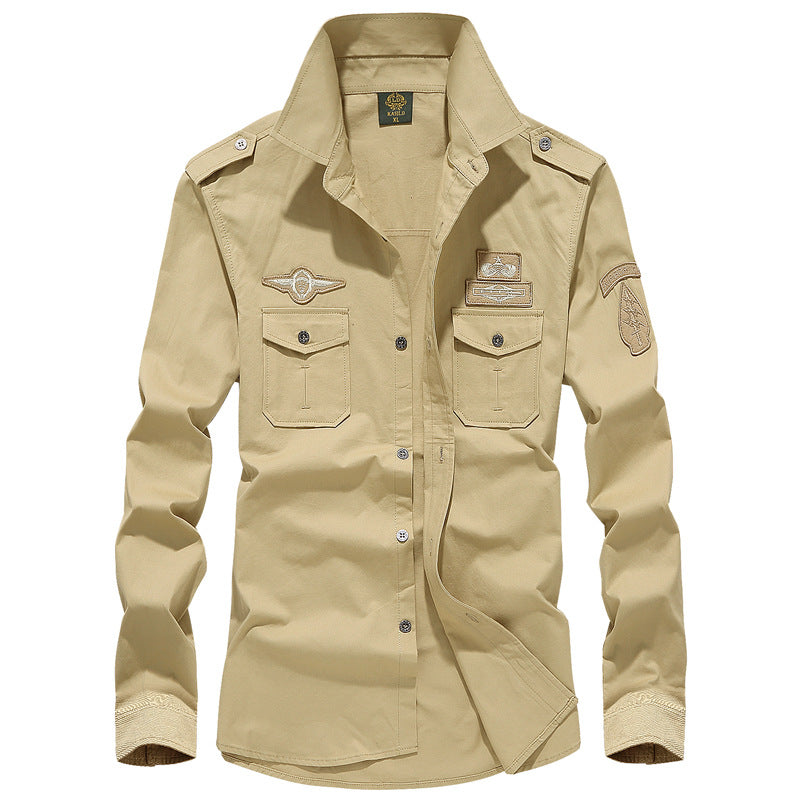 Chemise utilitaire pour hommes inspirée par le militaire en mélange de coton avec épaulettes, poches poitrine et patchs emblématiques Echo Archiv