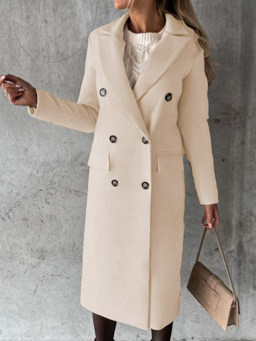 Manteau long pour femmes à double boutonnage classique avec col à revers et poches plaquées Echo Archiv