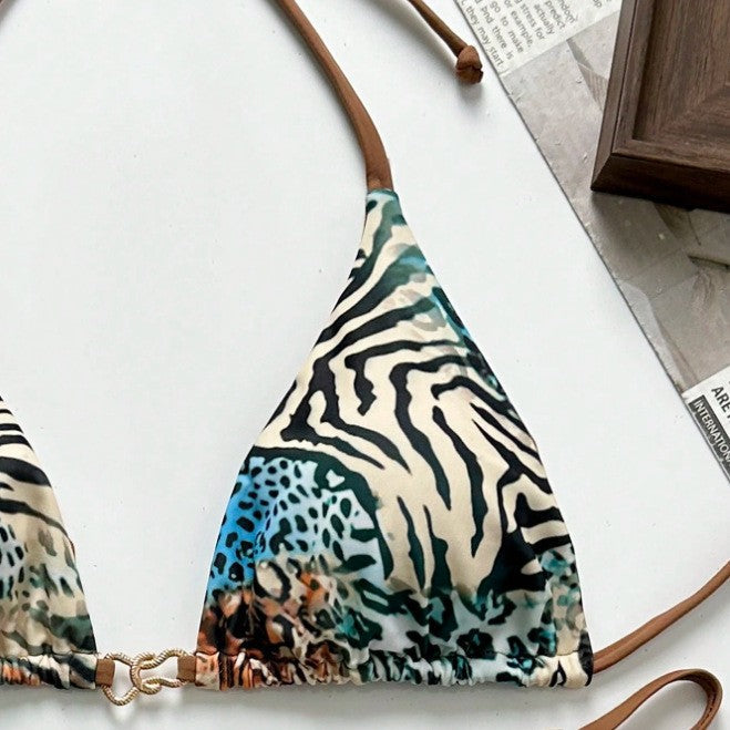 Bikini triangle pour femmes avec un motif animal excitant et des liens à la mode Echo Archiv