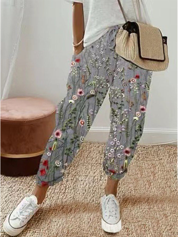 Pantalons Harem en Damenschalotte avec broderie florale Echoarchiv