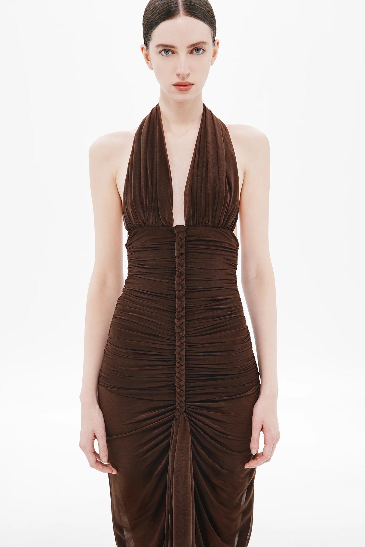 Robe de soirée élégante sans bretelles pour femmes avec drapé raffiné et décolleté plongeant Heidi-Mode
