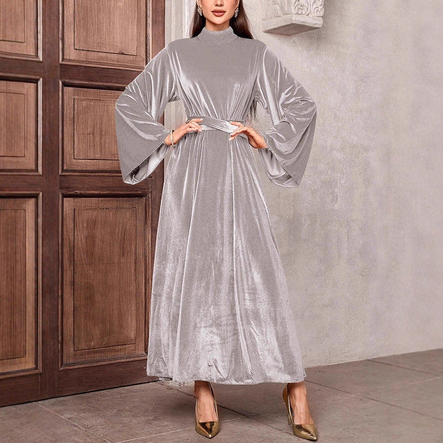 Robe maxi en velours pour femmes avec col montant, manches évasées et ceinture à la taille