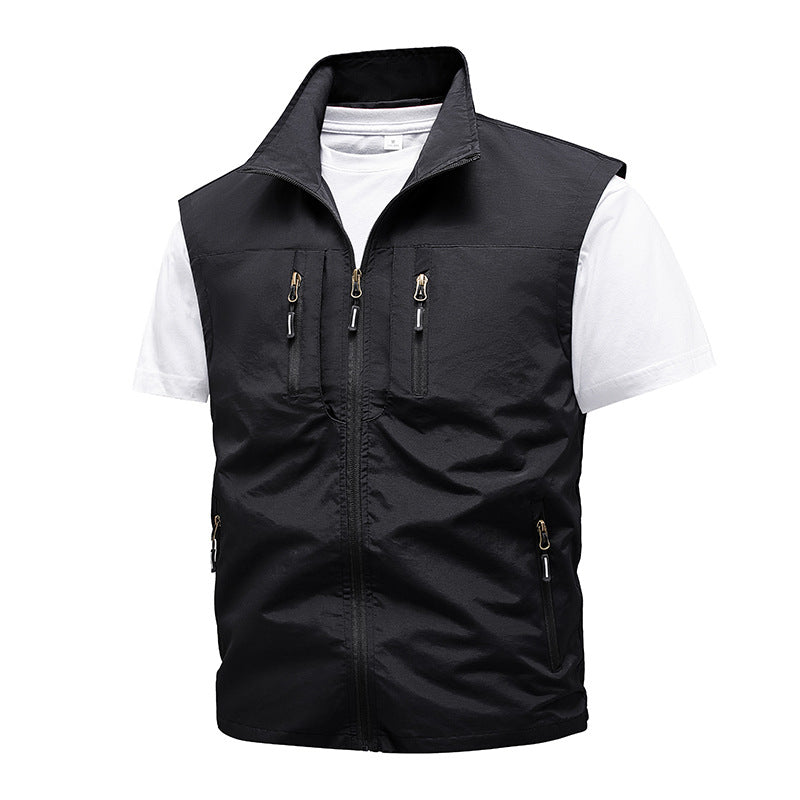 Gilet outdoor multifonctionnel pour hommes avec col montant et plusieurs poches zippées Echo Archiv