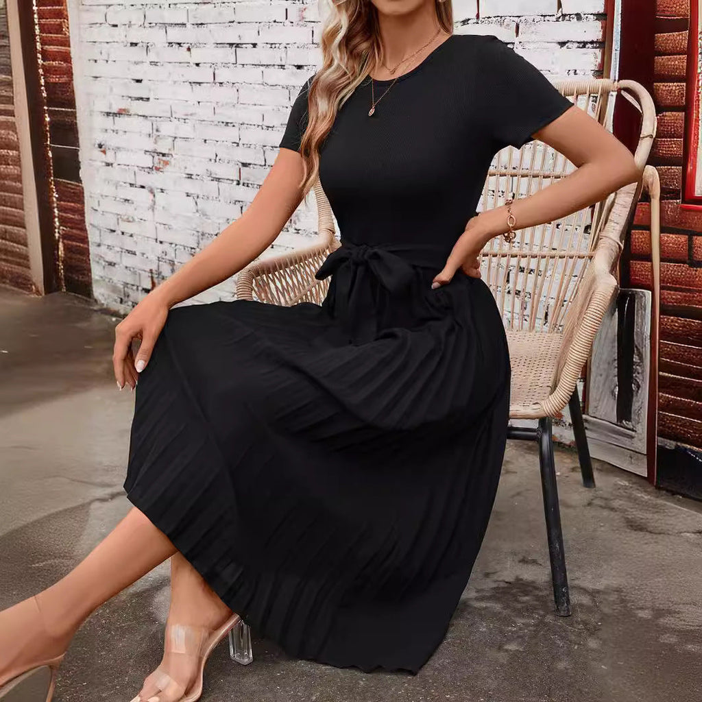 Robe midi élégante pour femmes avec design cintré et jupe fluide R&B