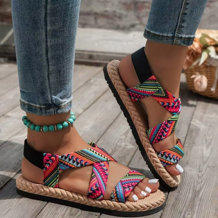 Sandales de plage pour femmes avec des brides élastiques et une semelle confortable R&B