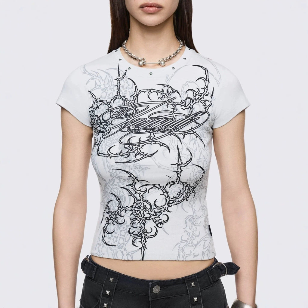 T-shirt court ajusté pour femmes avec design graphique R&B