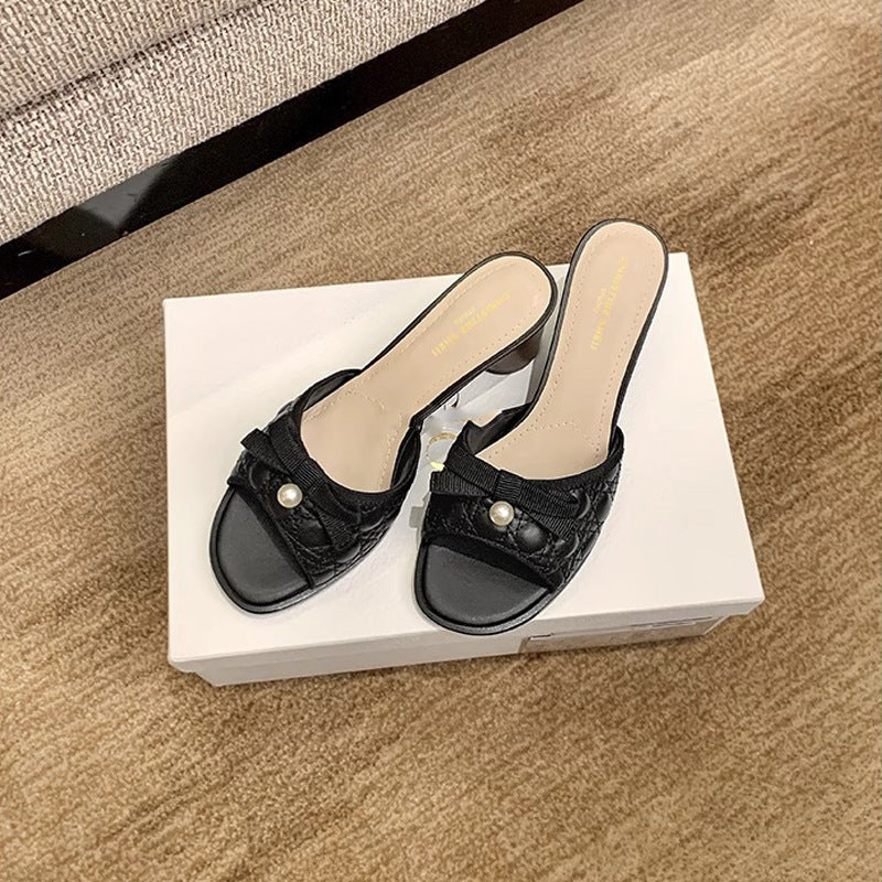 Mules élégantes pour femmes avec ornement en perles et talon confortable R&B