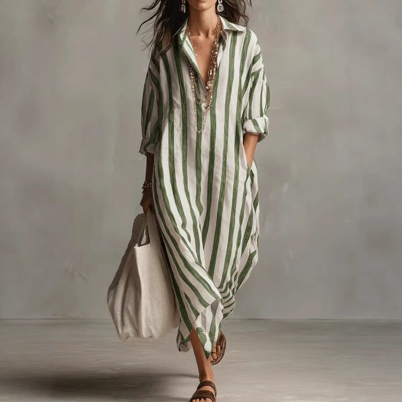 Robe chemise longue à rayures pour femmes en look lin avec décolleté en V et poches passepoilées Echoarchiv