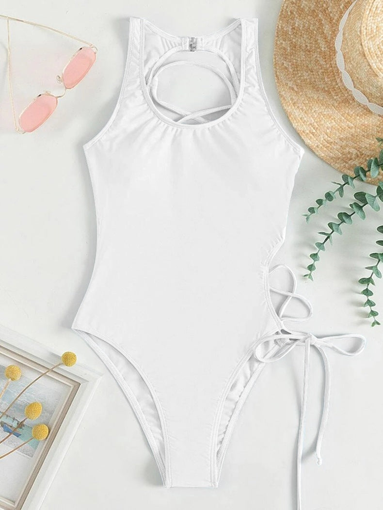 Maillot de bain une pièce sportif pour femmes avec détail de lacets raffiné R&B