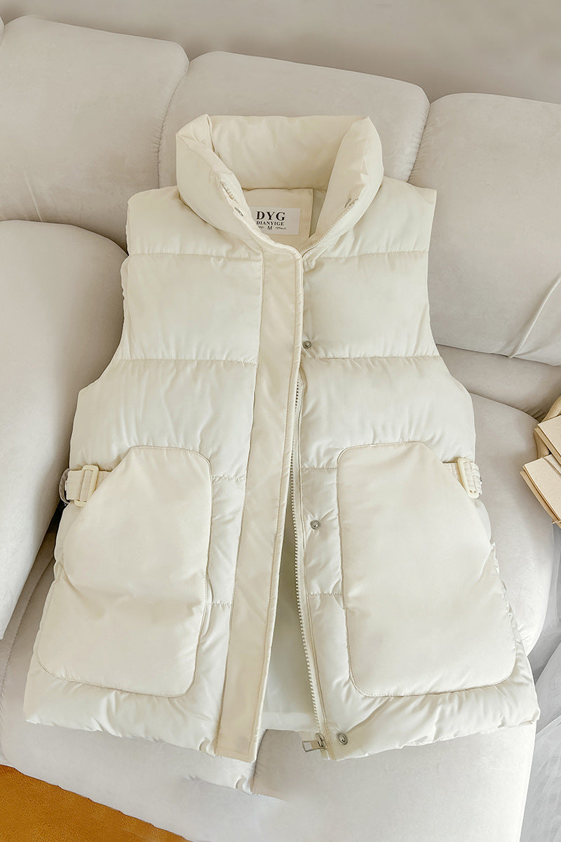 Gilet utilitaire sans manches matelassé pour femmes avec col montant, grandes poches à rabat et boucles de réglage latérales Echo Archiv