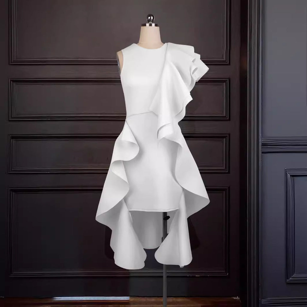 Robe femme avec design de volants asymétriques R&B