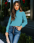 Pull cropped en maille côtelée pour femmes avec col montant et découpe d'épaule Echoarchiv