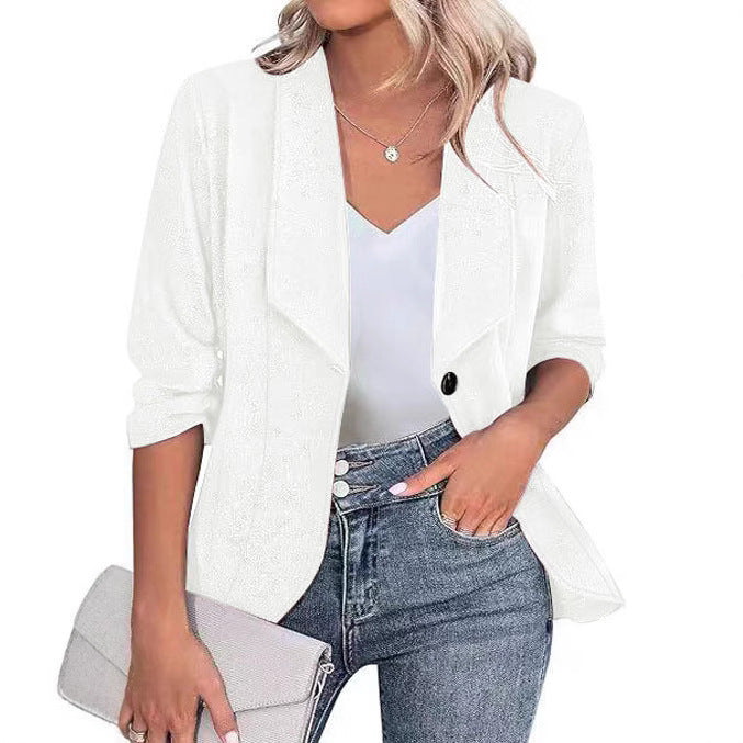 Blazer court pour femmes avec manches 3/4, silhouette cintrée et fermeture à un bouton Echoarchiv
