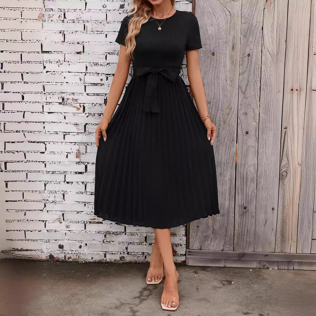 Robe midi élégante pour femmes avec design cintré et jupe fluide R&B