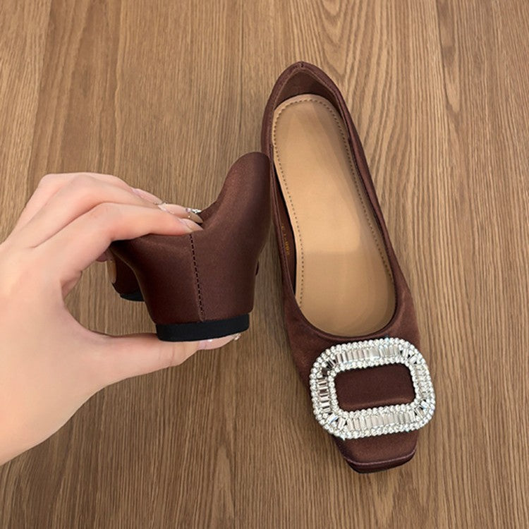 Ballerines élégantes pour femmes avec des détails en strass scintillants R&B