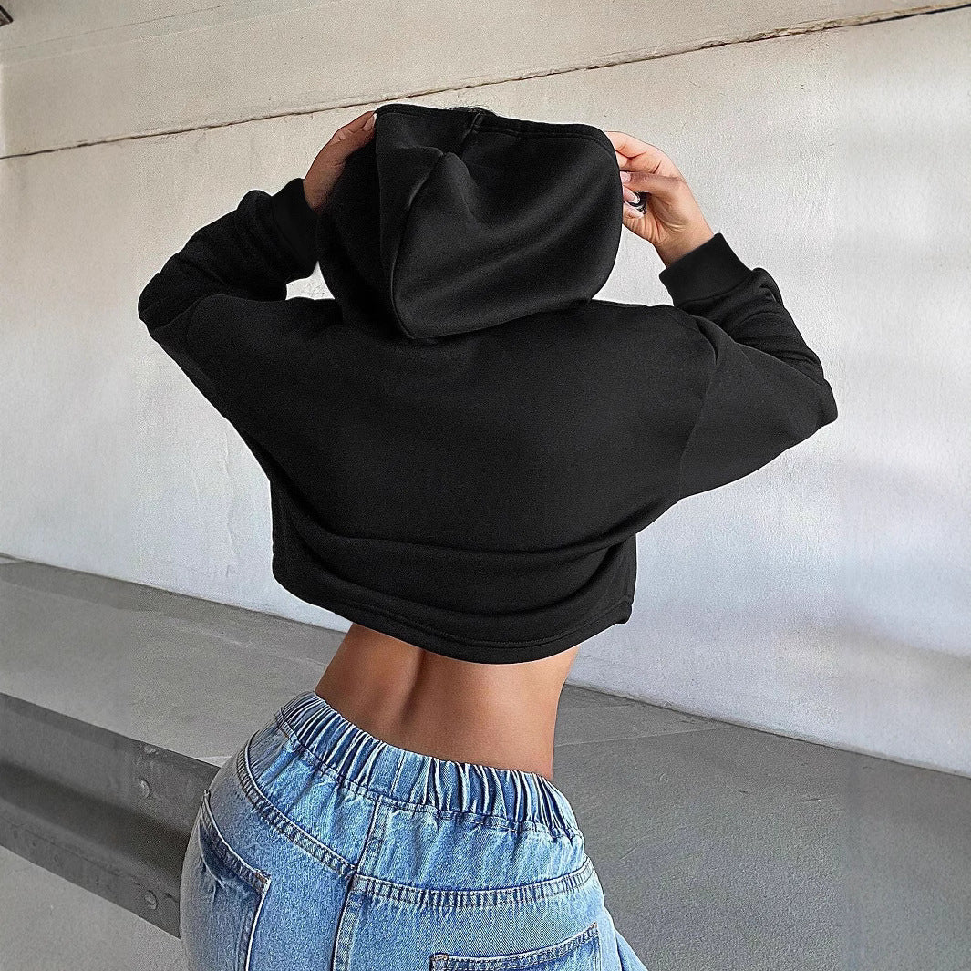 Sweat à capuche court pour femmes Cropped-Hoodie avec cordon de serrage, poignets côtelés et coupe oversize décontractée