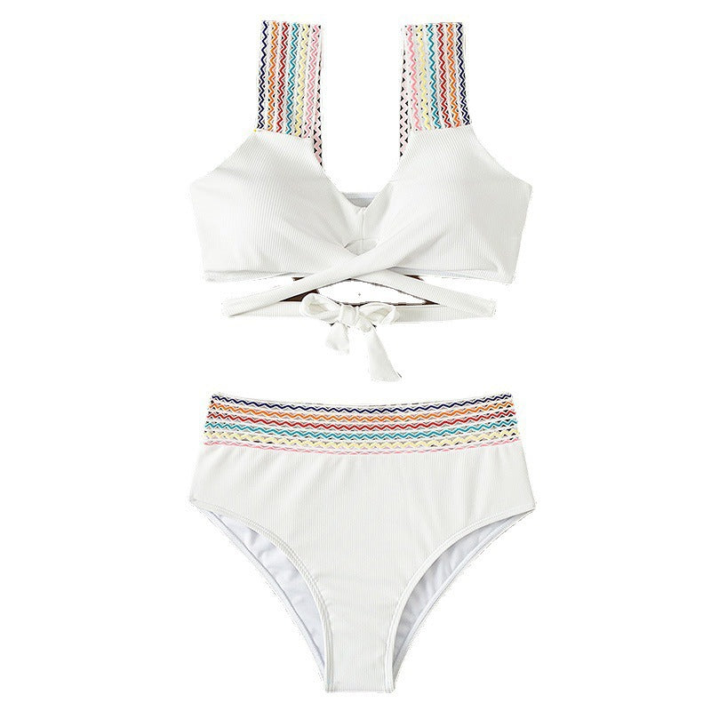 Maillot de bain femme à haute coupe avec accents colorés R&B