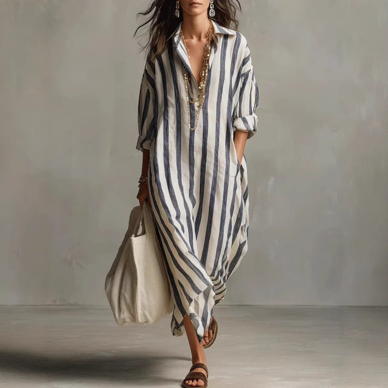 Robe chemise longue à rayures pour femmes en look lin avec décolleté en V et poches passepoilées Echoarchiv