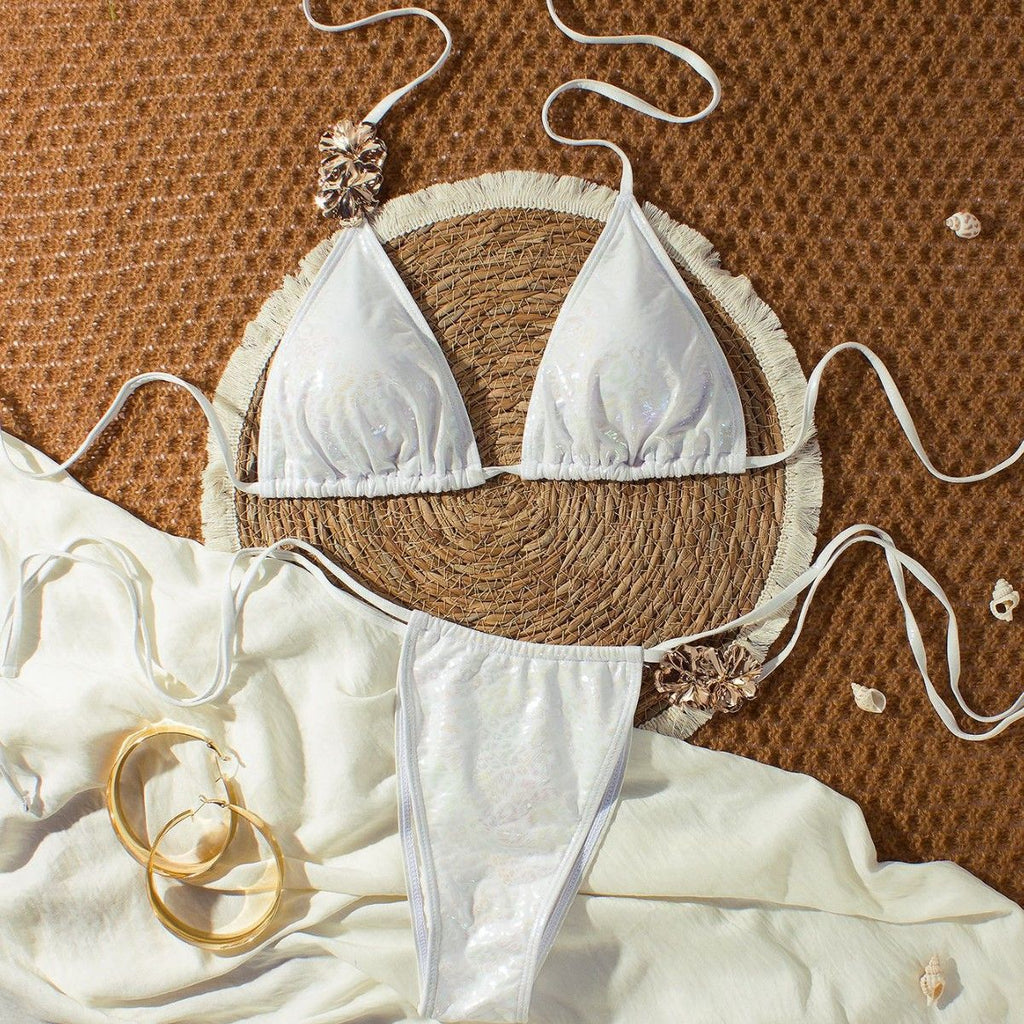 Bikini triangle femme avec des ornements scintillants R&B