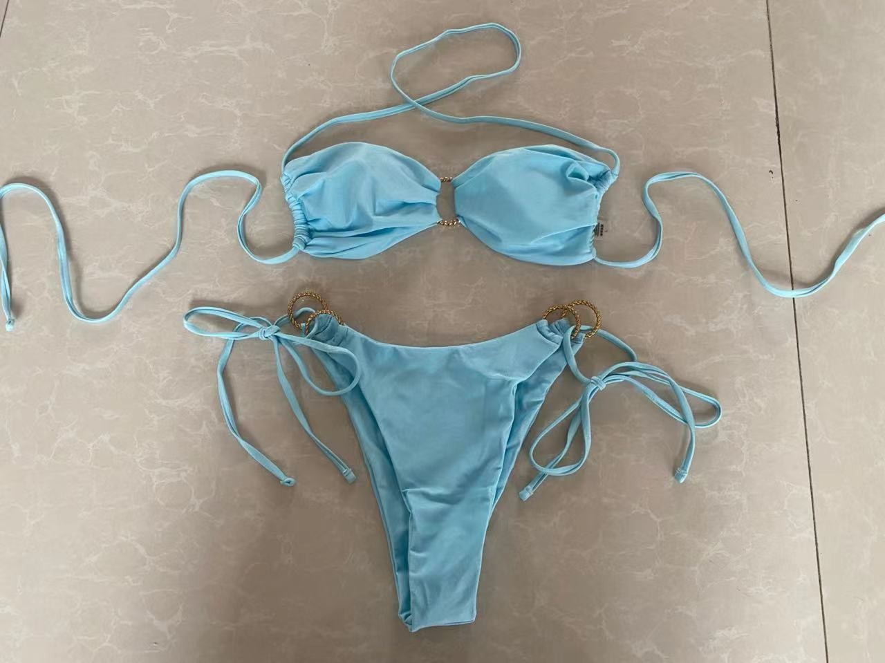 Bikini triangle pour femmes avec détail en anneau décoratif Echo Archiv