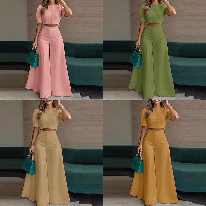 Ensemble féminin à la mode avec motif léopard