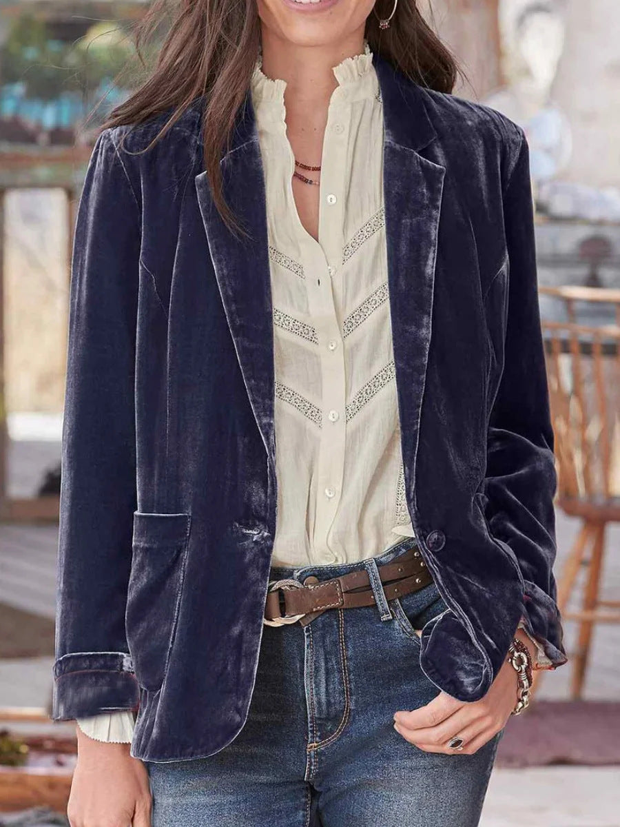 Blazer en velours pour femmes avec revers classique et tombé doux