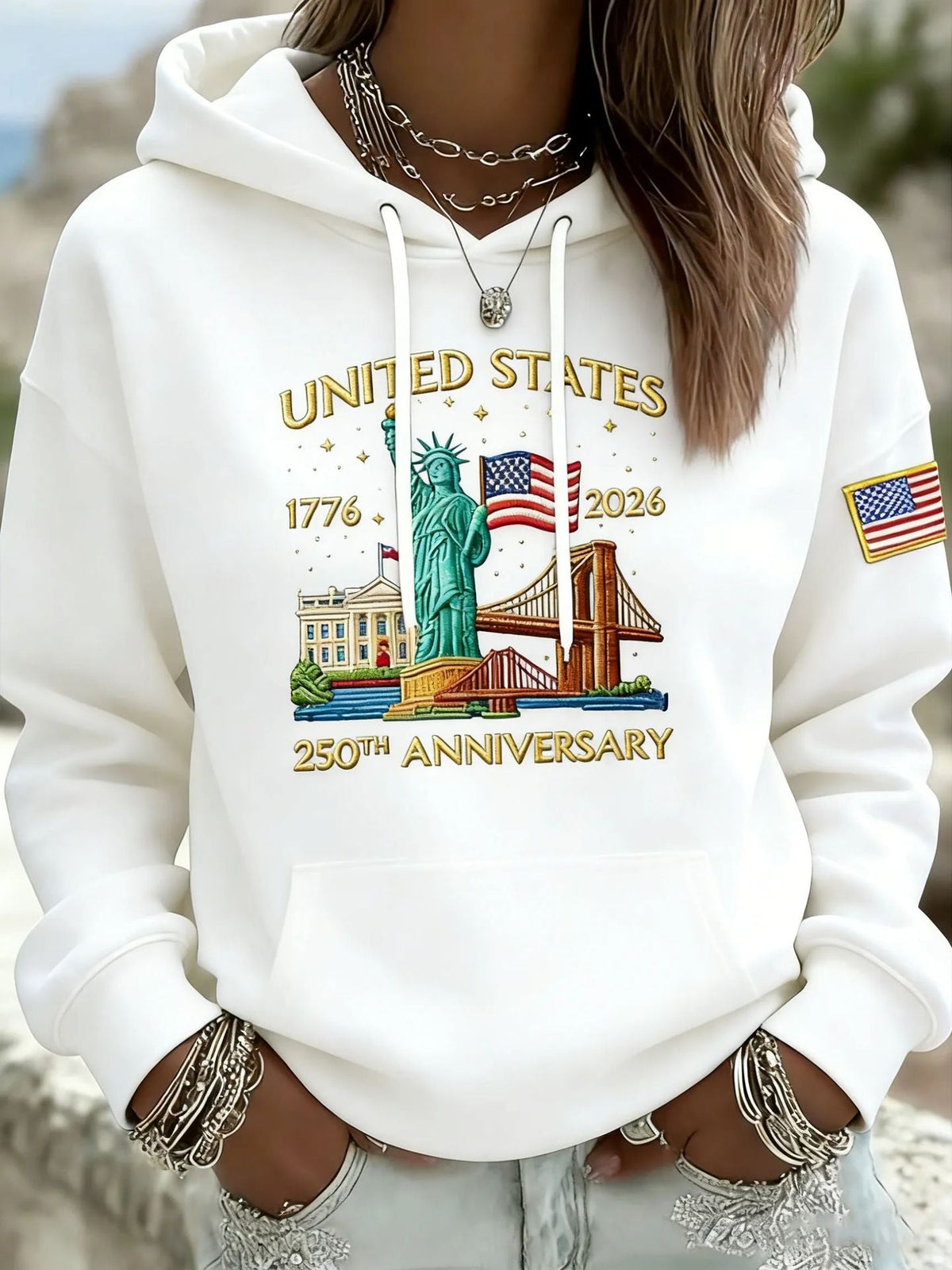 Sweat à capuche créatif pour dames avec un motif statuesque unique Echoarchiv
