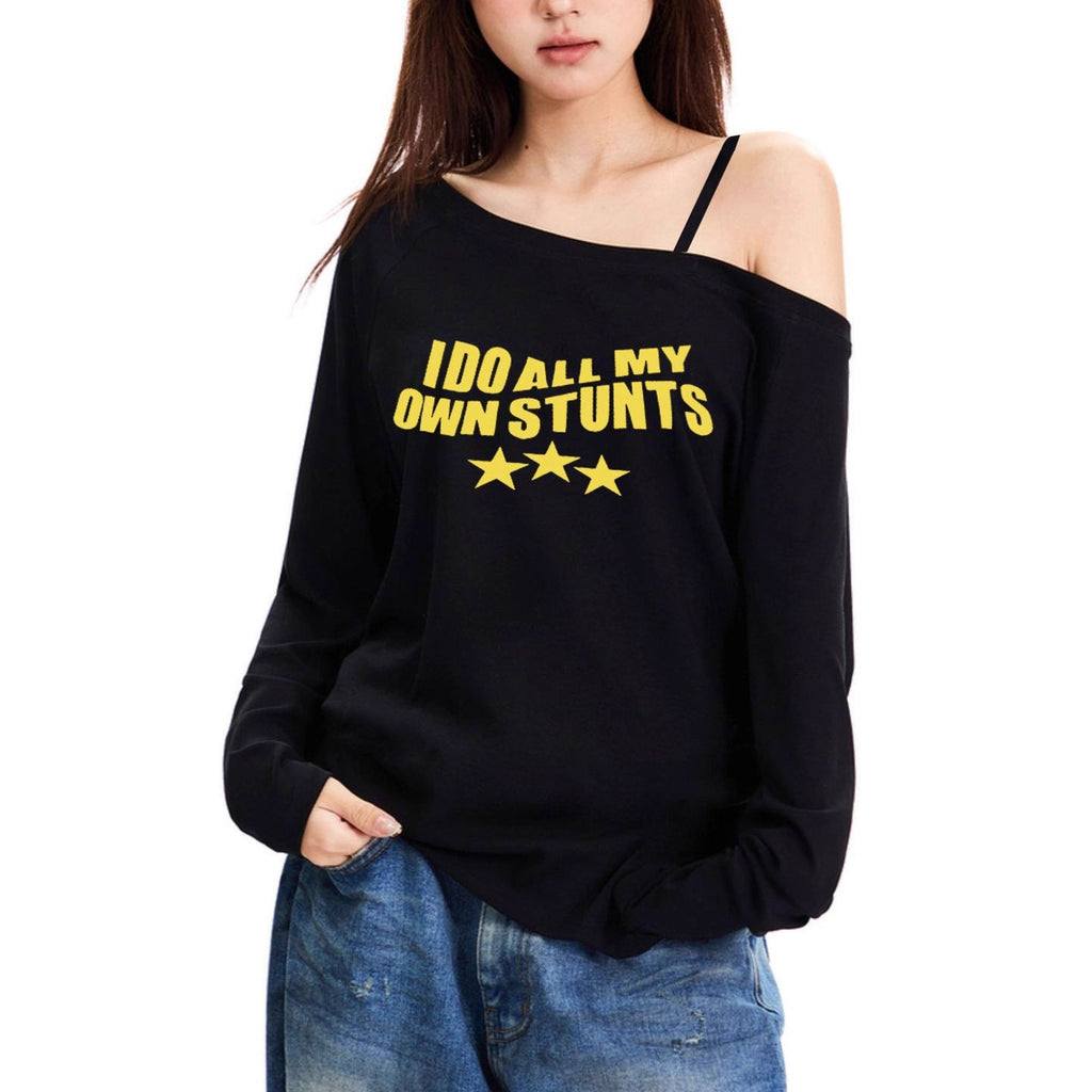 T-shirt long à manches asymétriques et décolleté off-shoulder pour femmes avec un imprimé statement frappant et une coupe oversize décontractée Echo Archiv