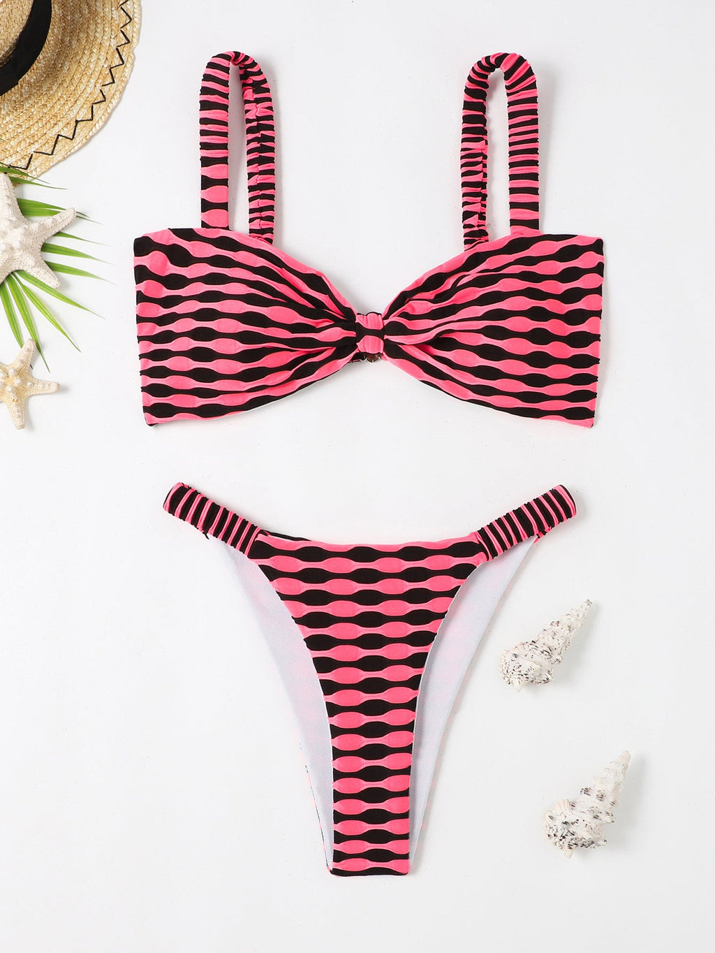 Haut de bikini pour femmes avec des volants tendance et des bretelles larges Echo Archiv