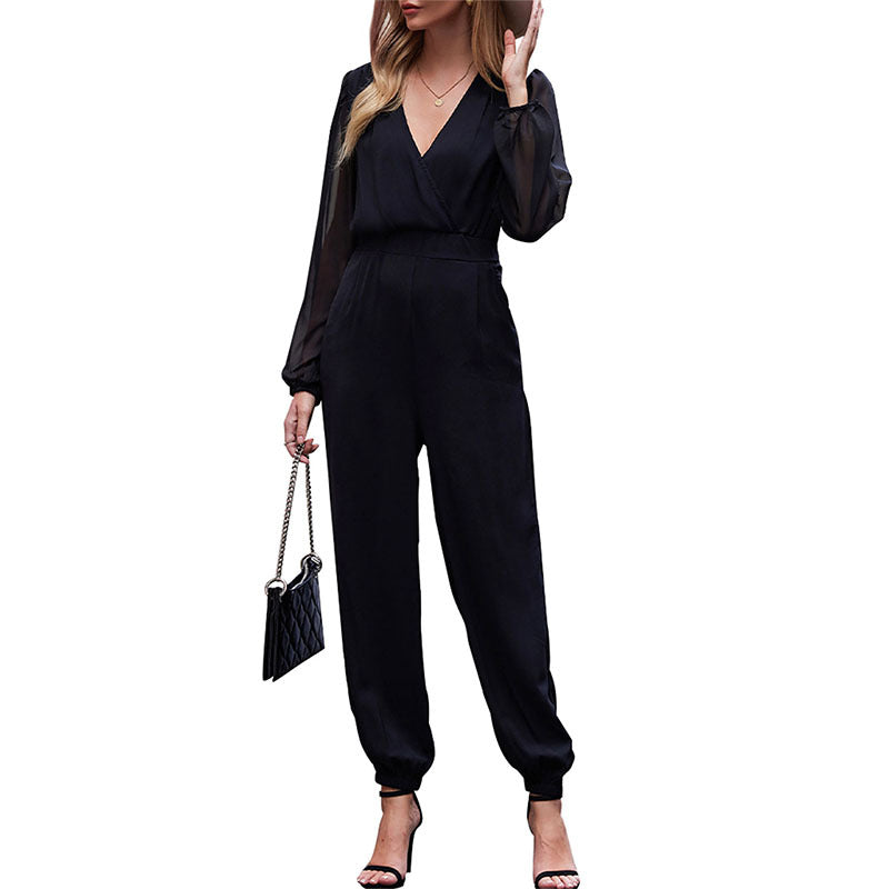Combinaison élégante pour femmes avec volants transparents aux manches, taille cintrée et jambe étroite Echoarchiv