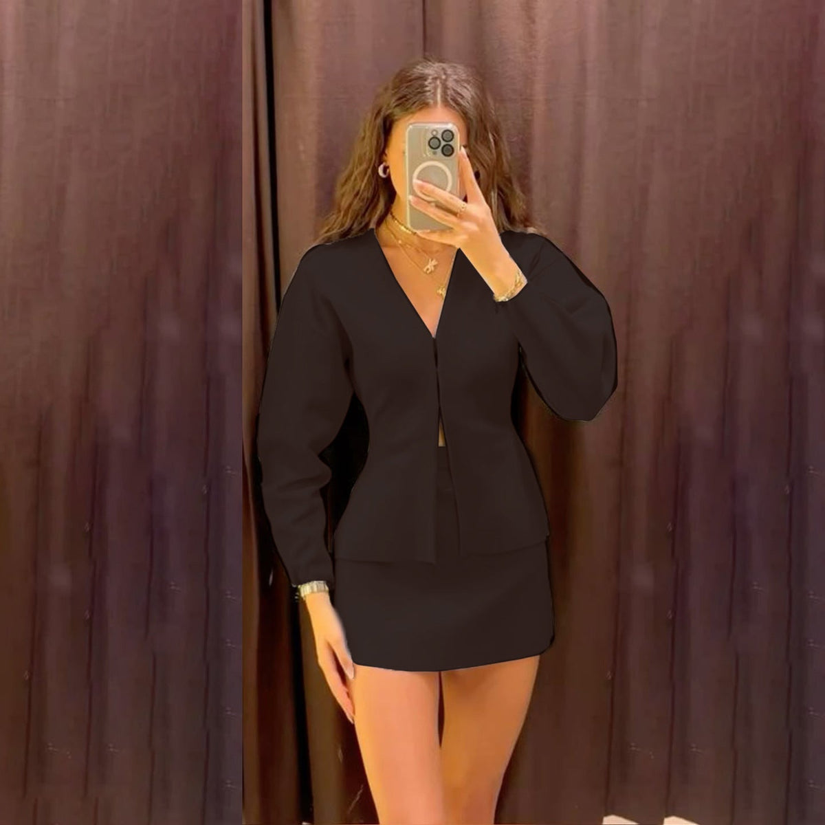Cardigan fin ajusté pour femmes avec décolleté en V et fermeture à crochet Echo Archiv