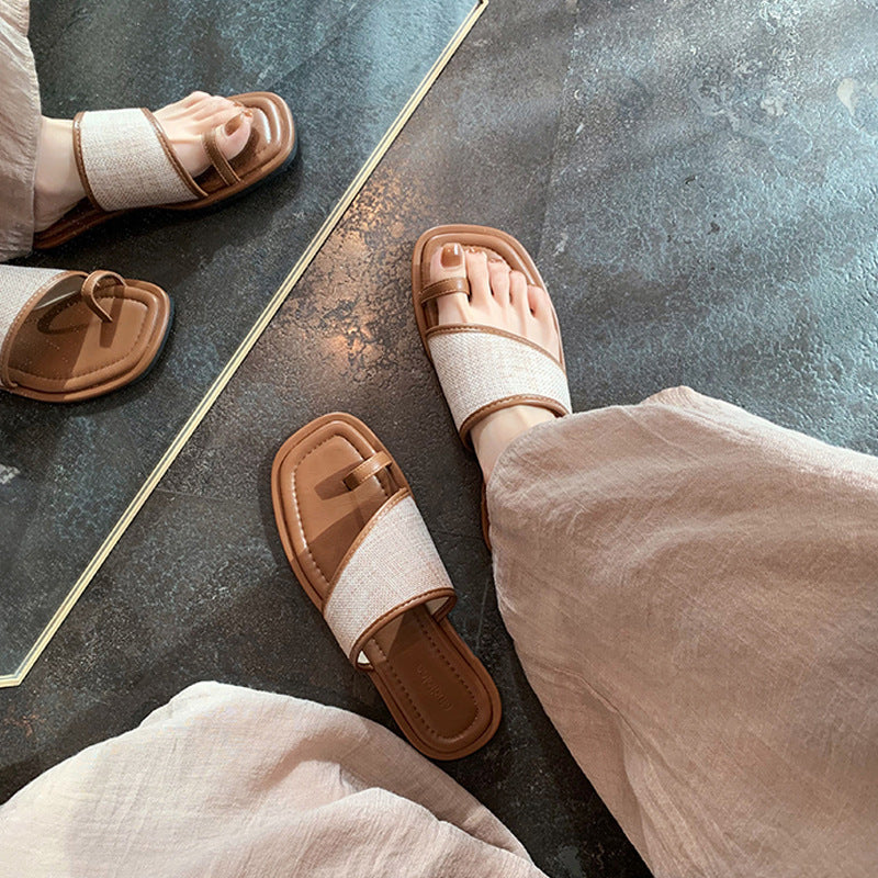 Sandales confortables pour femmes avec un design de lanières à la mode et un dessus respirant R&B