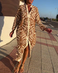 Robe chemise longue pour femmes avec col montant, patte de boutonnage cachée et fente latérale R&B