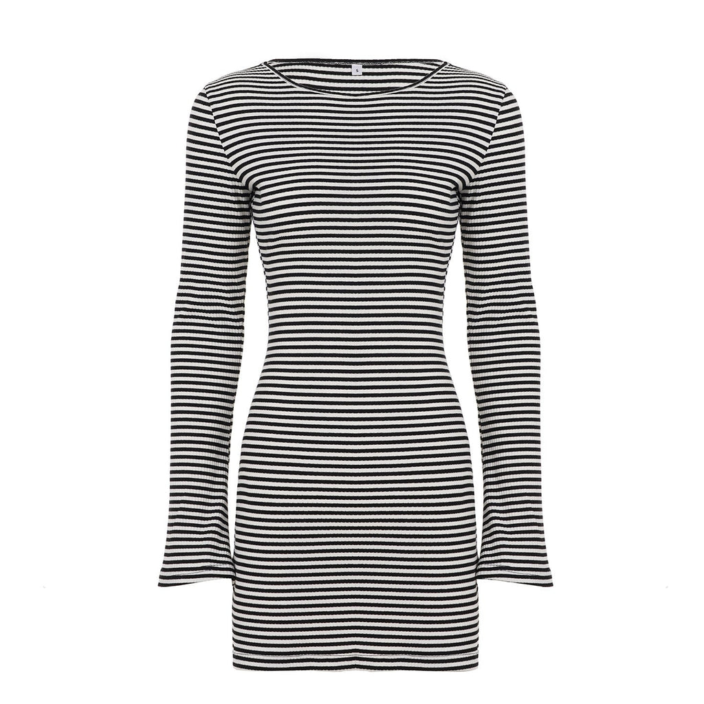 Robe mini côtelée cintrée pour femmes avec décolleté bateau et manches évasées Echo Archiv