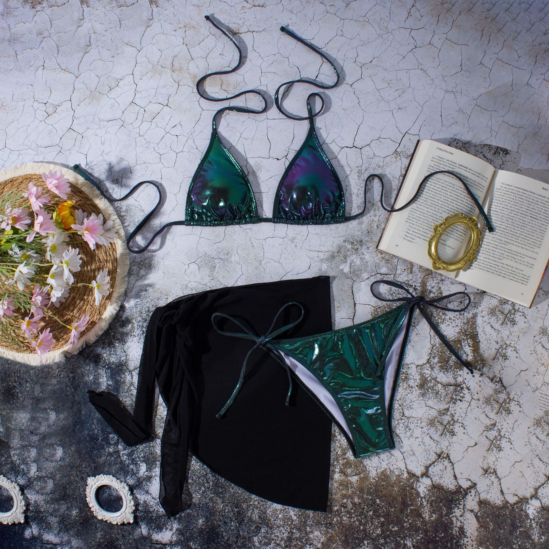 Bikini Triangle Brillant pour Femmes avec Jupe Portefeuille R&B