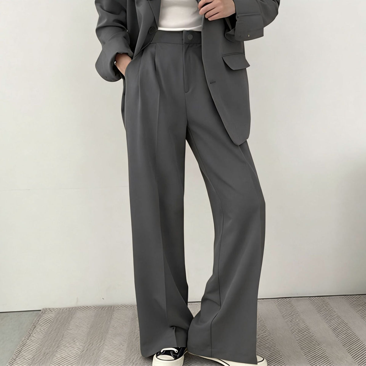 Pantalon en tissu élégant et taille haute pour femmes