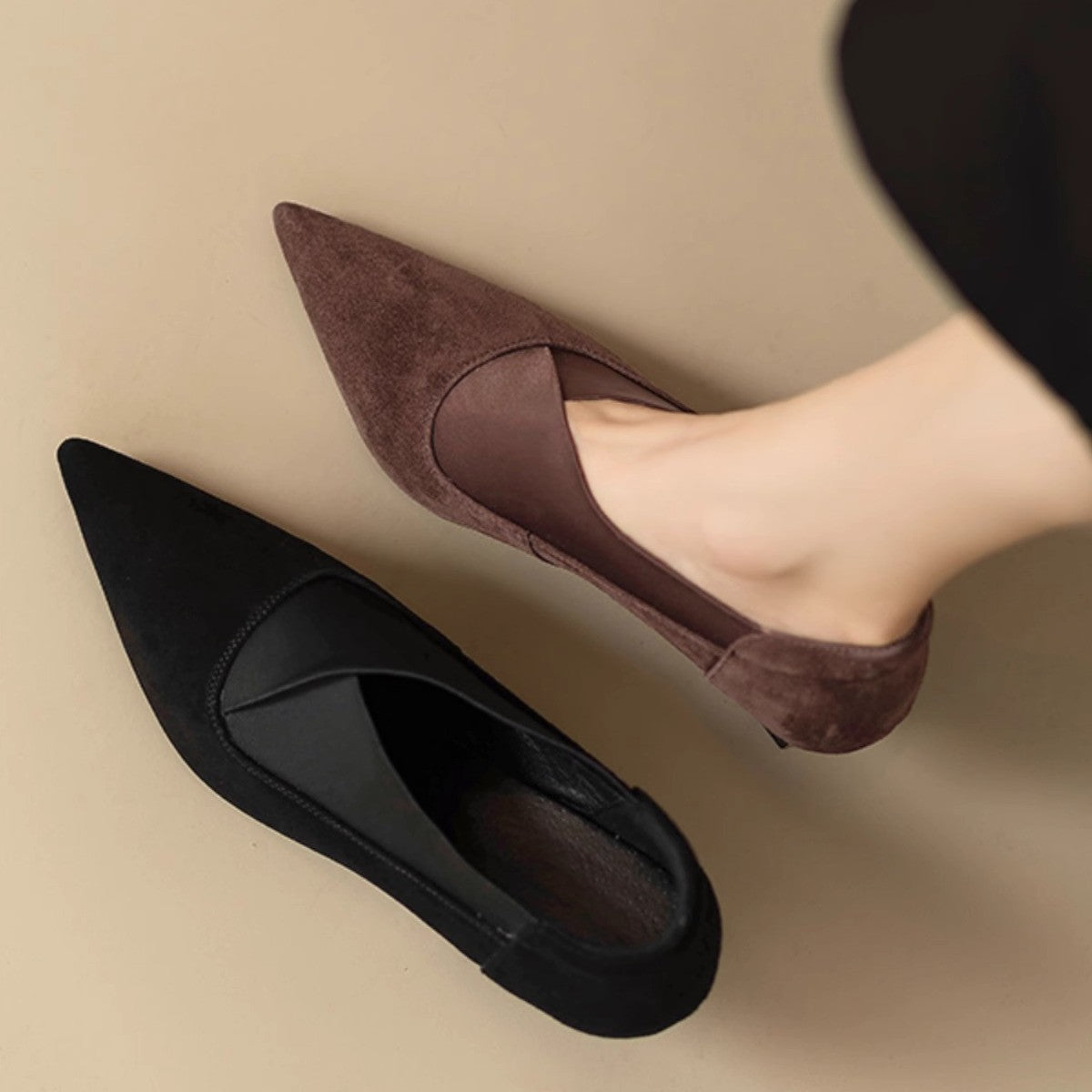 Chaussures à talons élégantes pour femmes avec design incurvé R&B