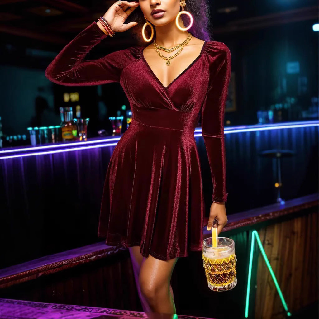 Robe portefeuille en velours pour femmes avec silhouette cintrée, décolleté en V et jupe évasée