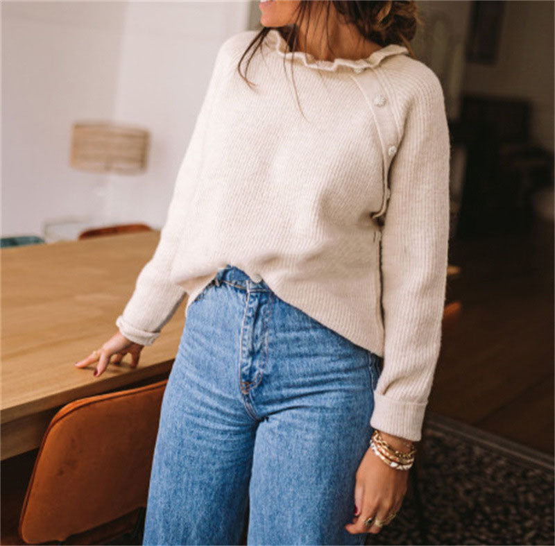 Pull en maille côtelée pour femmes avec col à volants et patte de boutonnage latérale