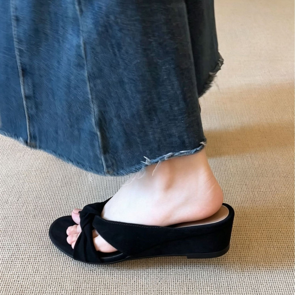 Sandales élégantes à motif en arc pour femmes avec design de lanière nouée R&B