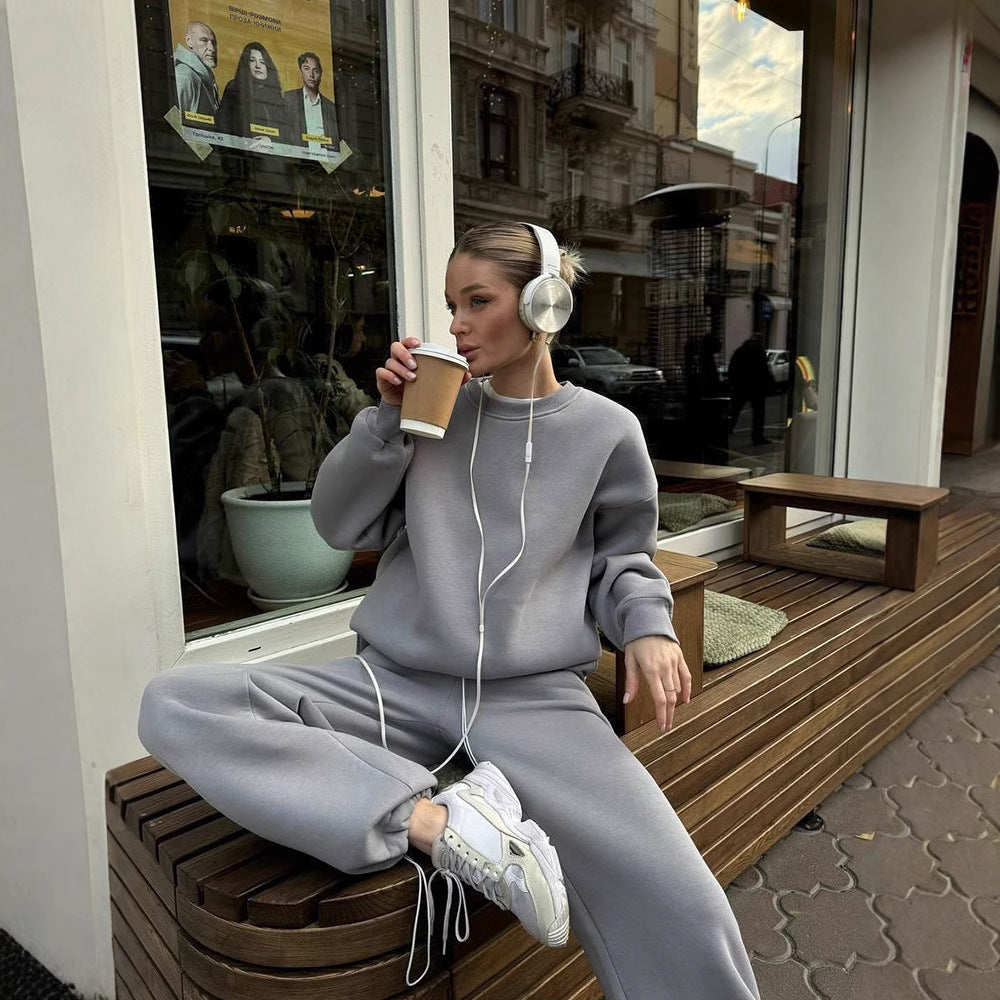 Ensemble Sweatshirt Oversize pour Femmes et Pantalon de Jogging Taille Haute en Mélange de Coton Brosse Echo Archiv