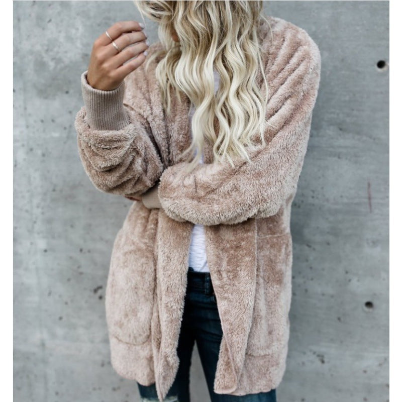 Manteau en Teddy‑Fleece oversize pour femmes avec ouverture frontale, poches latérales et bords côtelés Echo Archive